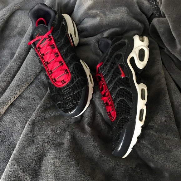 SOLD - Picture 2 of 5